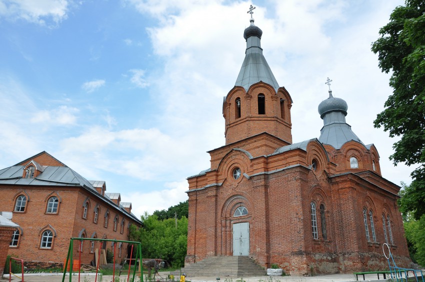 Буртасы. Церковь Покрова Пресвятой Богородицы. фасады