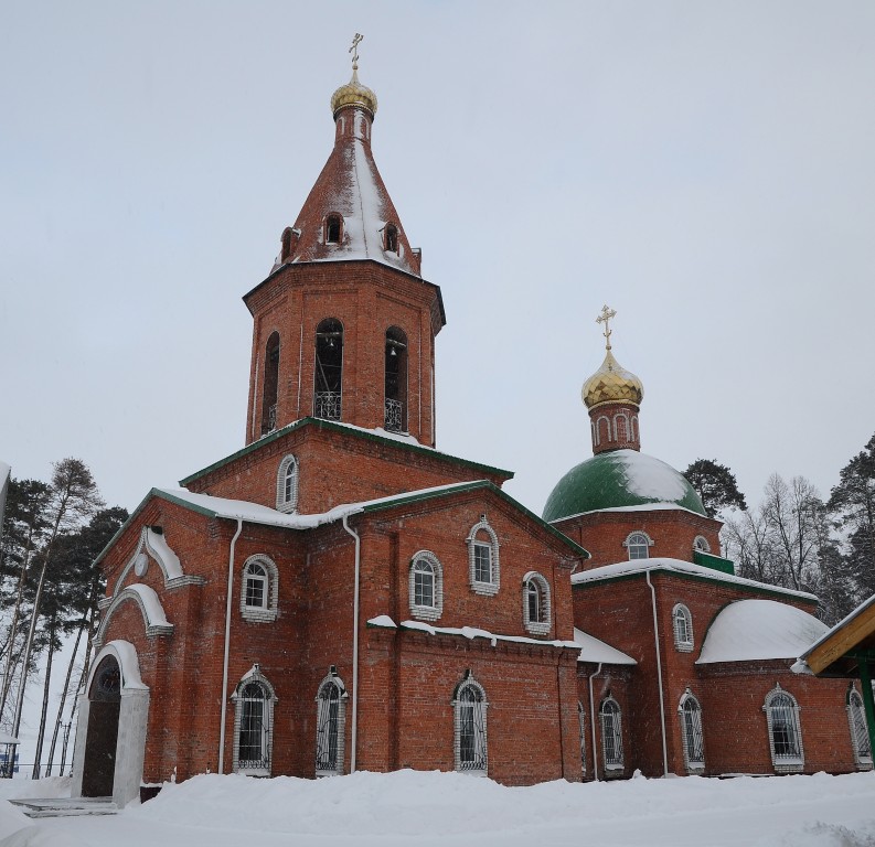 Церковь Георгия Победоносца, Вурнары (Вурнарский район, Республика Чувашия). общий вид в ландшафте