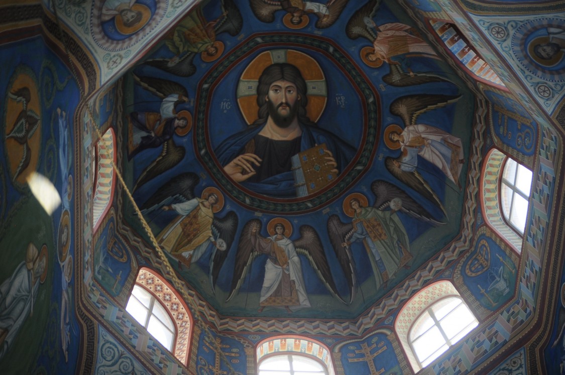 Церковь Рождества Пресвятой Богородицы, Дигора (Дигорский район, Республика Северная Осетия-Алания). интерьер и убранство