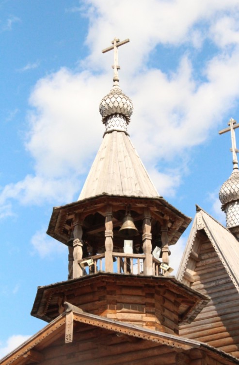 Церковь Петра и Павла, Карпогоры (Пинежский район, Архангельская область). архитектурные детали, Завершение колокольни
