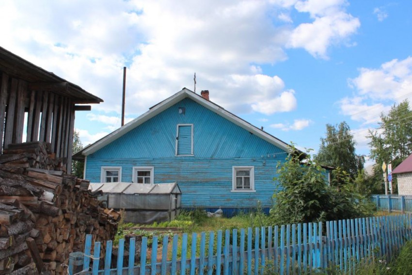 Карпогоры. Домовая церковь Артемия Веркольского. общий вид в ландшафте, Вид с востока