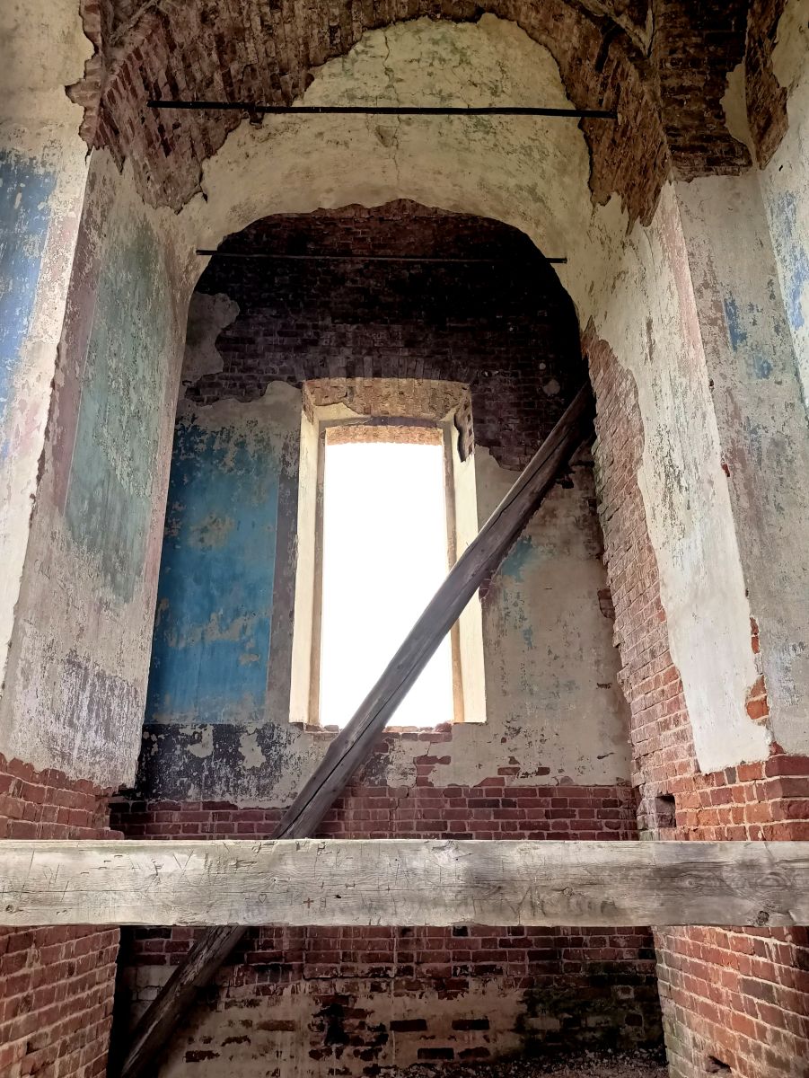 Церковь Димитрия Солунского, Кадников (Сокольский район, Вологодская область). интерьер и убранство