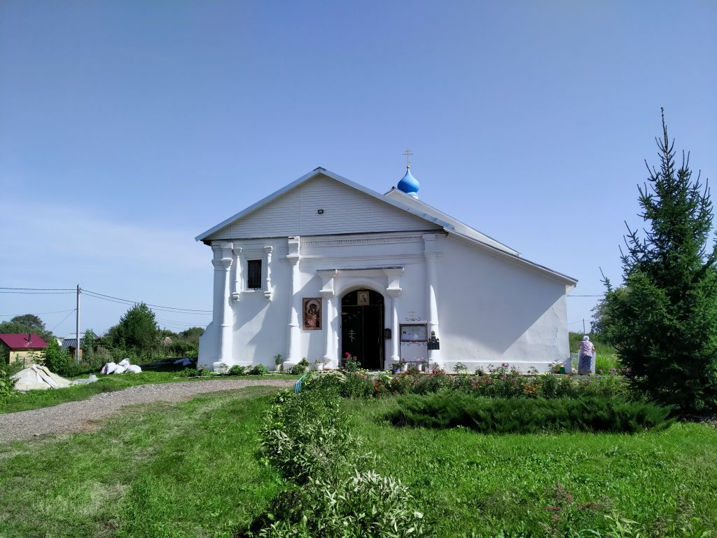 Церковь Владимирской иконы Божией Матери в Горностаеве, Племхоза «Индустрия», посёлок (Коломенский городской округ, Московская область). фасады