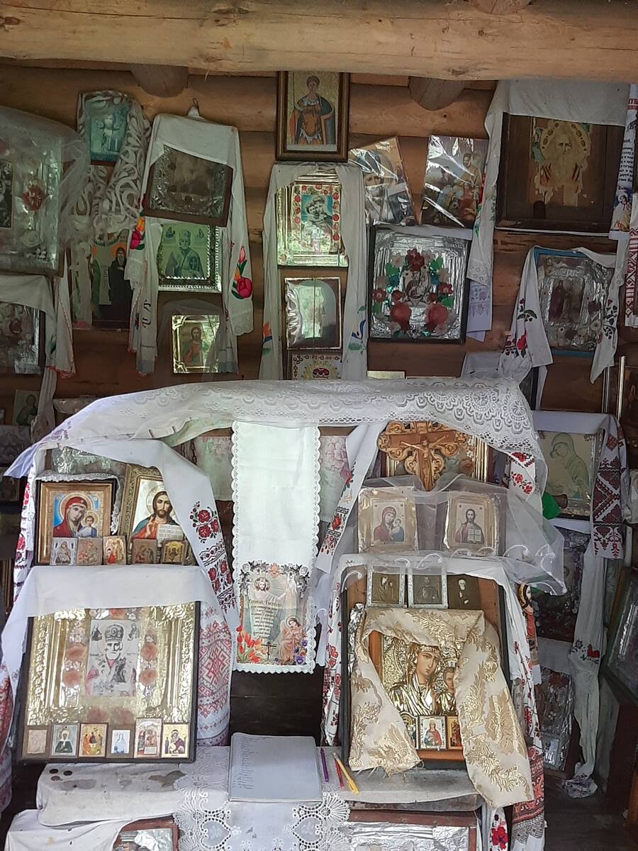 Часовня Троицы Живоначальной, Старая Кисловка (Суражский район, Брянская область). интерьер и убранство