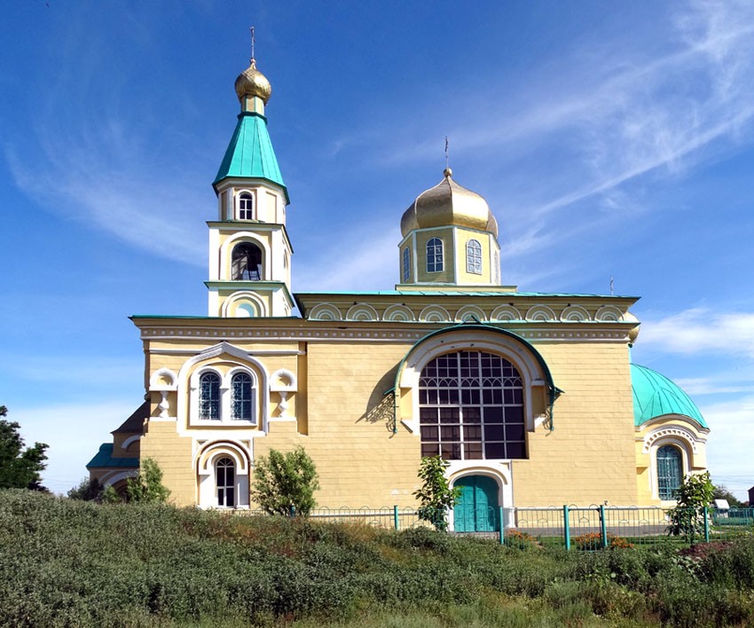 Дубовый Овраг. Церковь Никиты мученика. фасады