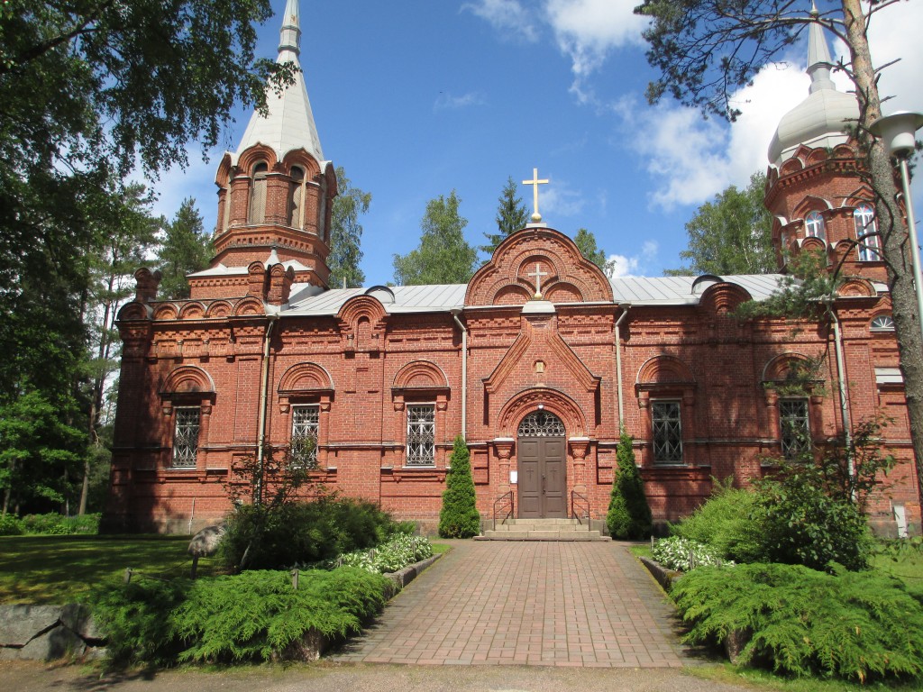Церковь Николая Чудотворца (Воздвижения Креста Господня), Коувола (Кюменлааксо, Финляндия). фасады