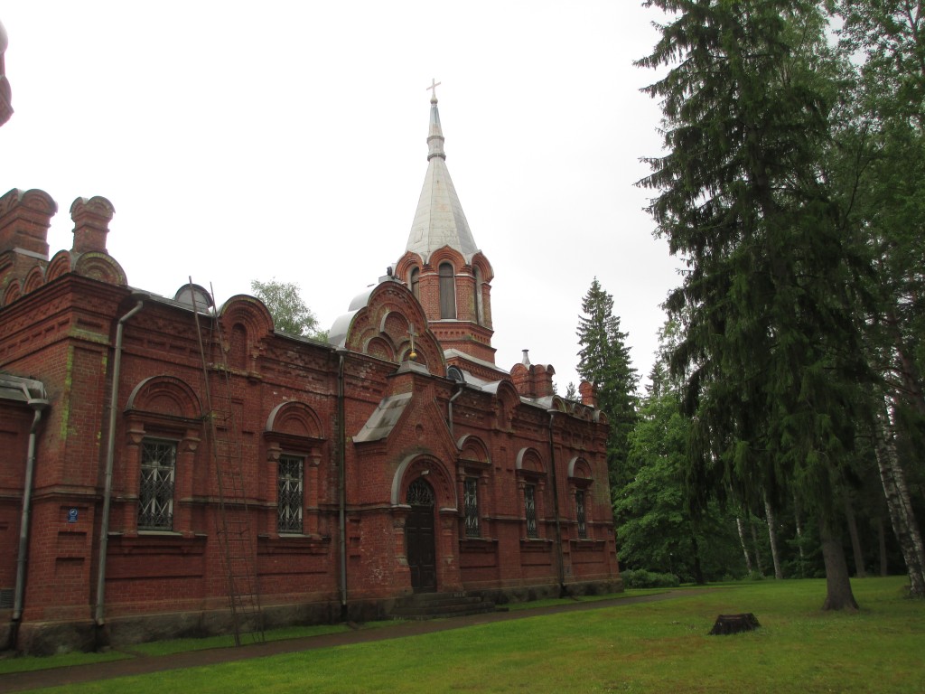 Церковь Николая Чудотворца (Воздвижения Креста Господня), Коувола (Кюменлааксо, Финляндия). фасады