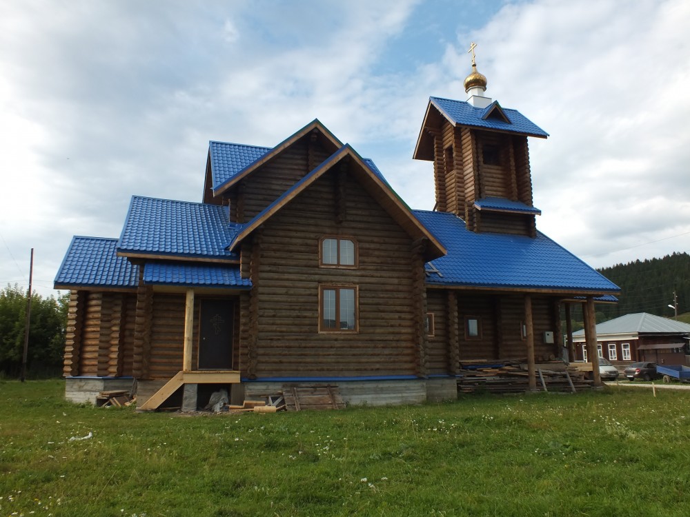 Церковь Покрова Пресвятой Богородицы, Сарана (Красноуфимский район (Красноуфимский округ), Свердловская область). фасады