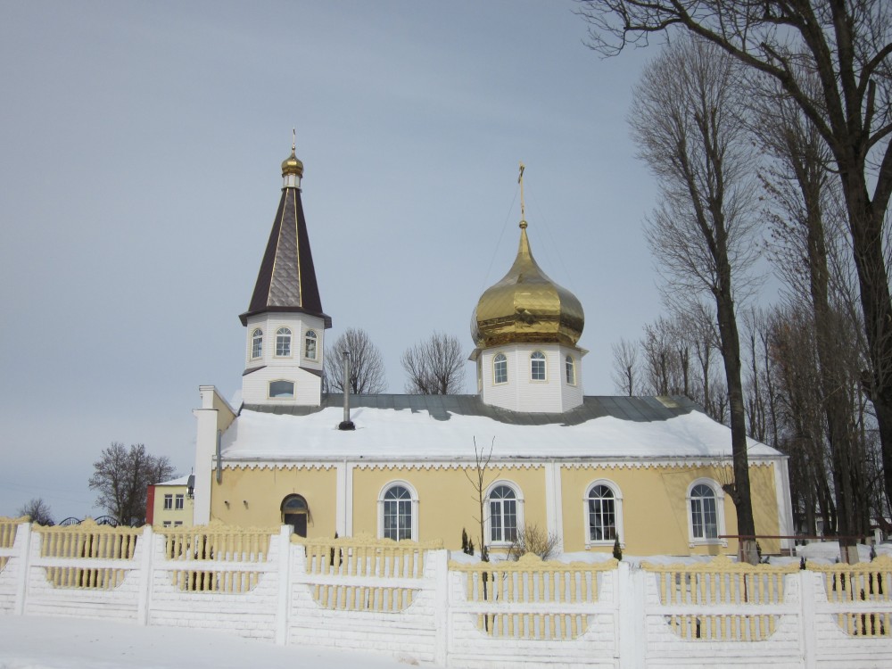 Кричев. Церковь Воскресения Христова. фасады