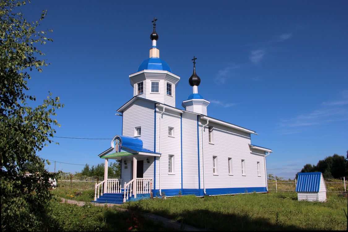 Церковь Петра и Павла, Лэзым (Сыктывдинский район, Республика Коми). фасады
