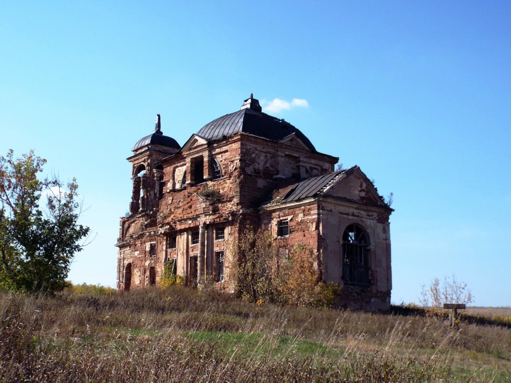 Церковь Михаила Архангела, Новомертовка, урочище (Северный район, Оренбургская область). фасады