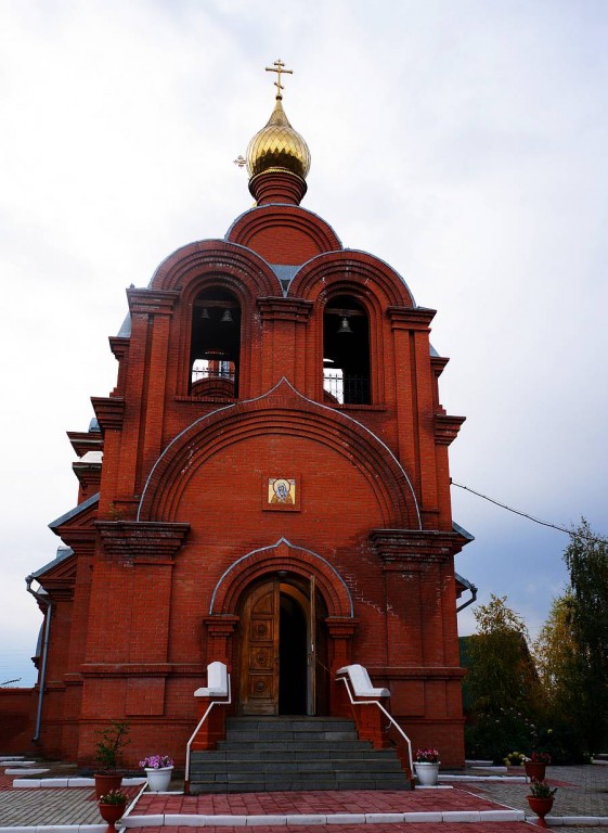 Церковь Успения Пресвятой Богородицы, Чистоозёрное (Чистоозёрный район, Новосибирская область). фасады