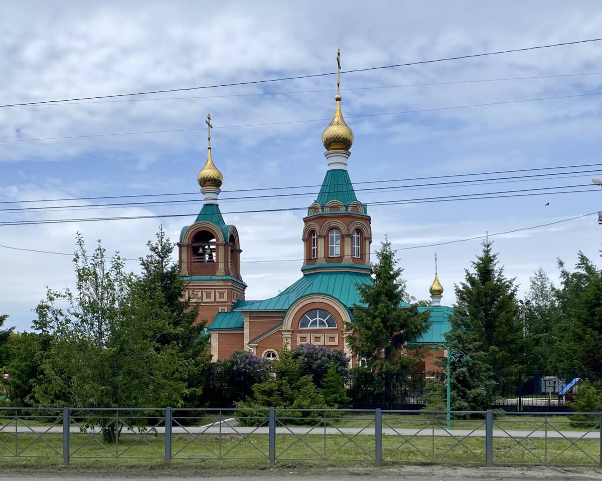 Кафедральный собор Андрея Первозванного, Карасук (Карасукский район, Новосибирская область). фасады, Вид с Октябрьской улицы 