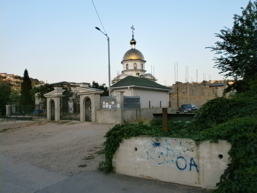 Севастополь. Церковь Феодосия Черниговского. фасады