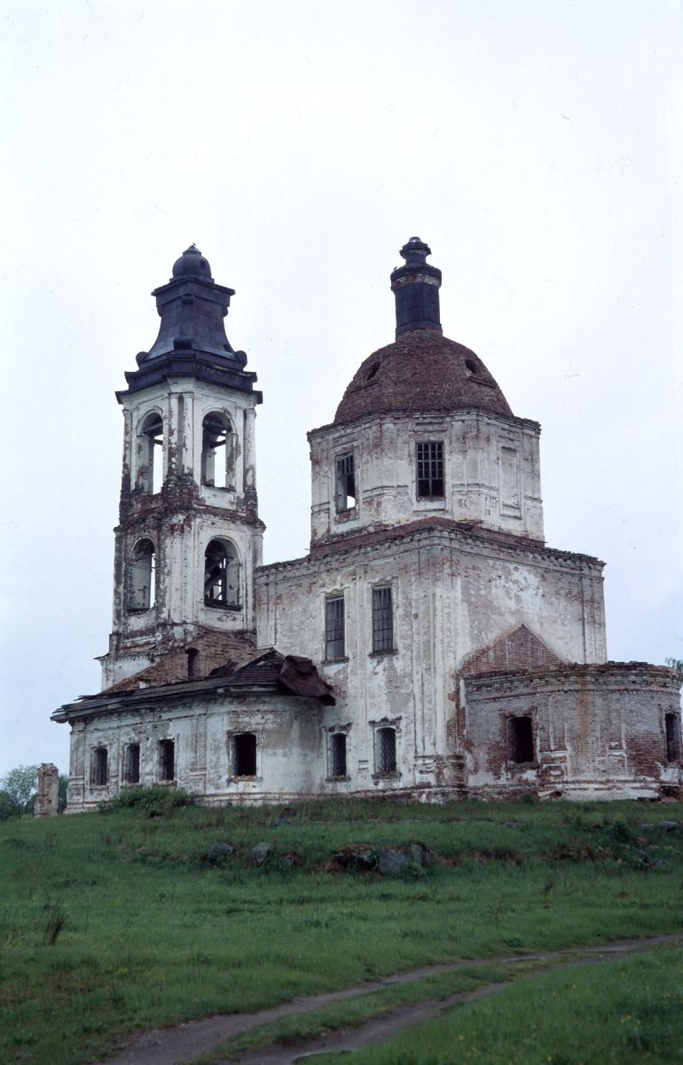 Веретьево, урочище (Вещезерский погост). Церковь Троицы Живоначальной. фасады