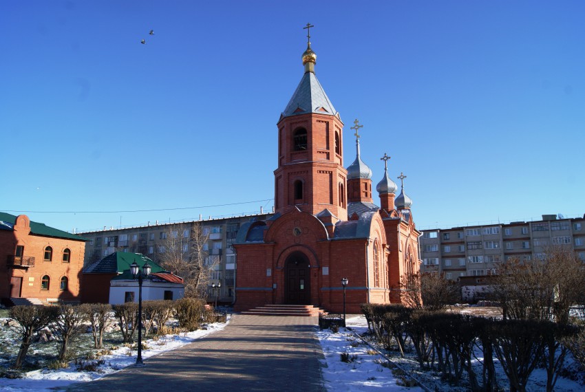 Куйбышев (Каинск). Кафедральный собор Рождества Иоанна Предтечи. общий вид в ландшафте