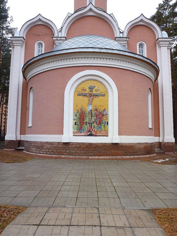 Церковь Троицы Живоначальной в Академгородке, Новосибирск (Новосибирск, город, Новосибирская область). архитектурные детали, Храм Троицы