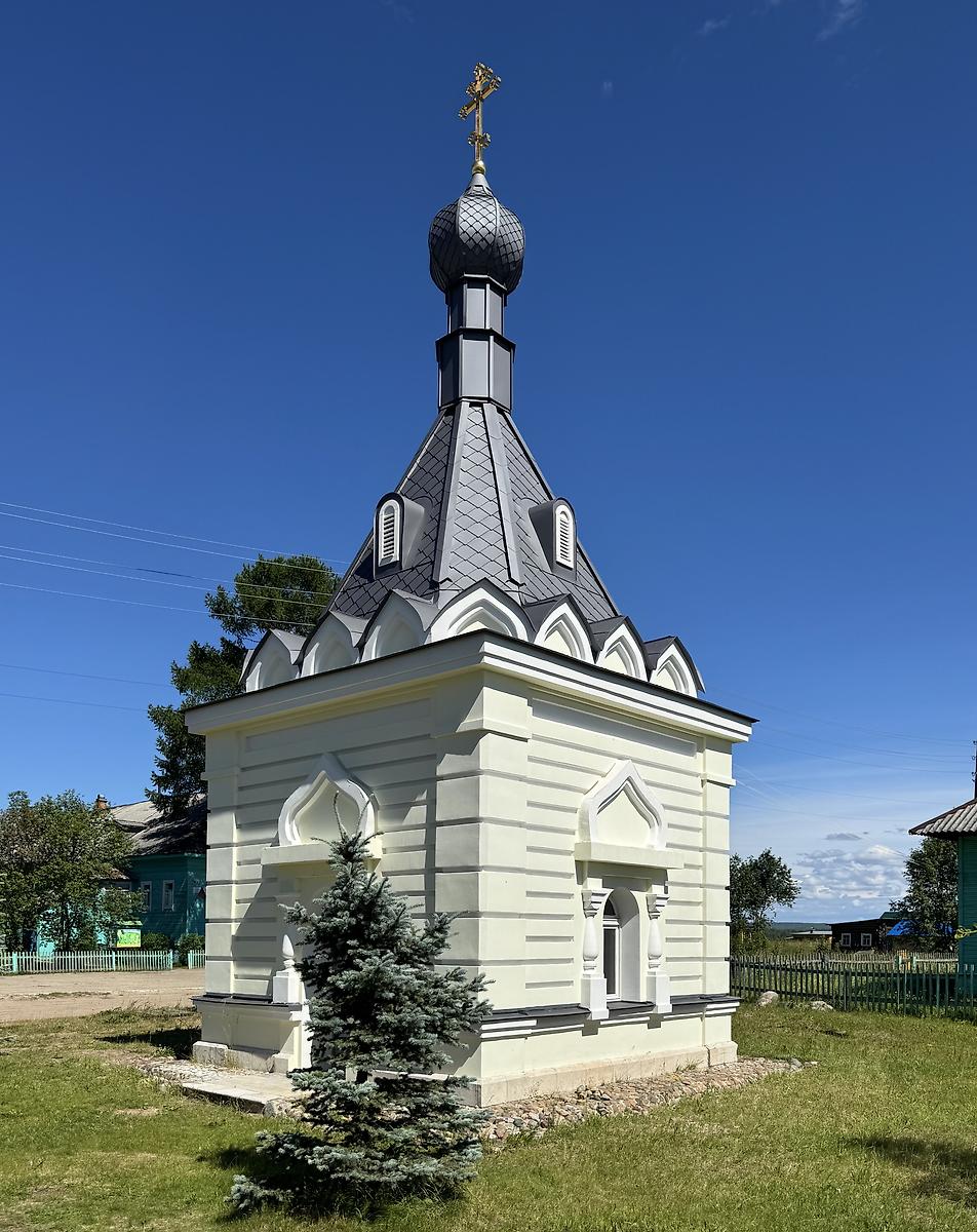 Вид с юго-запада, фасады. Часовня Илии Пророка, Сура (Пинежский район, Архангельская область)