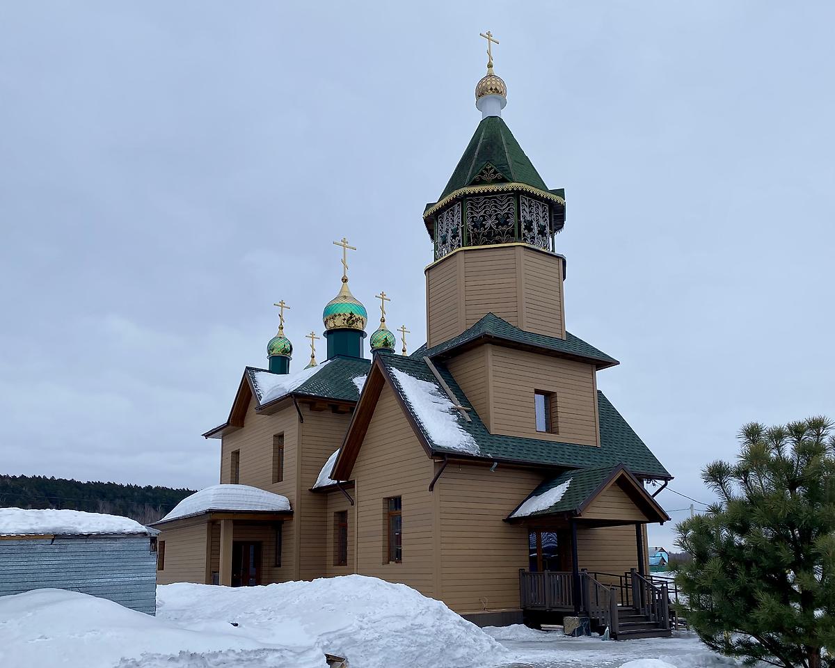 Вид с СЗ, фасады. Церковь Троицы Живоначальной, Старочервово (Кемеровский район, Кемеровская область)
