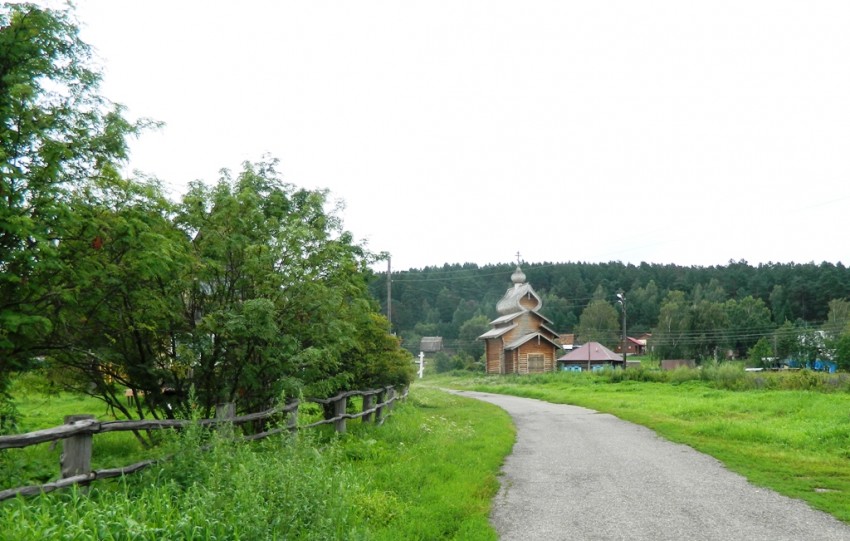 Часовня Рождества Христова, Писаная (Яшкинский район, Кемеровская область). общий вид в ландшафте