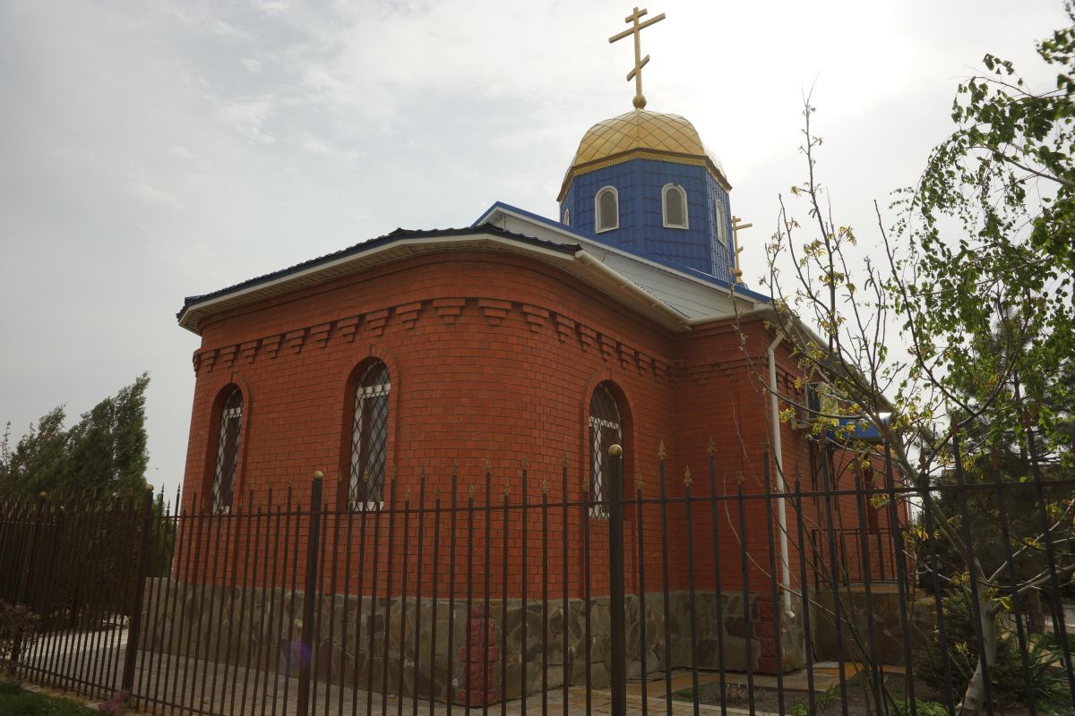 Церковь Матроны Московской, Самосделка (Камызякский район, Астраханская область). фасады