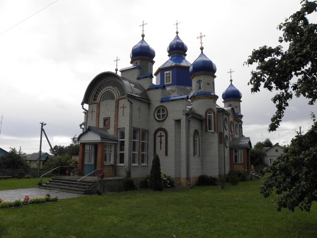 Рубель. Церковь Успения Пресвятой Богородицы. фасады