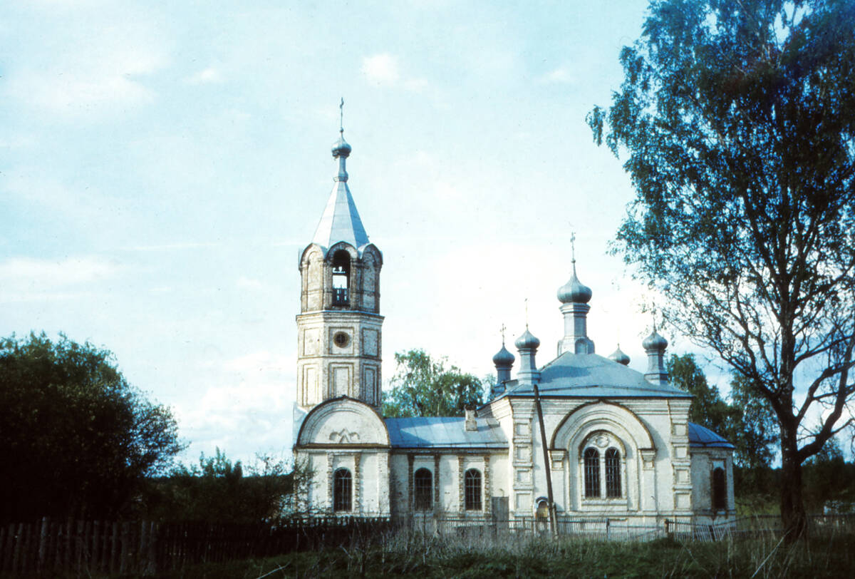 Церковь Казанской иконы Божией Матери, Извеково (Новодугинский район, Смоленская область). фасады