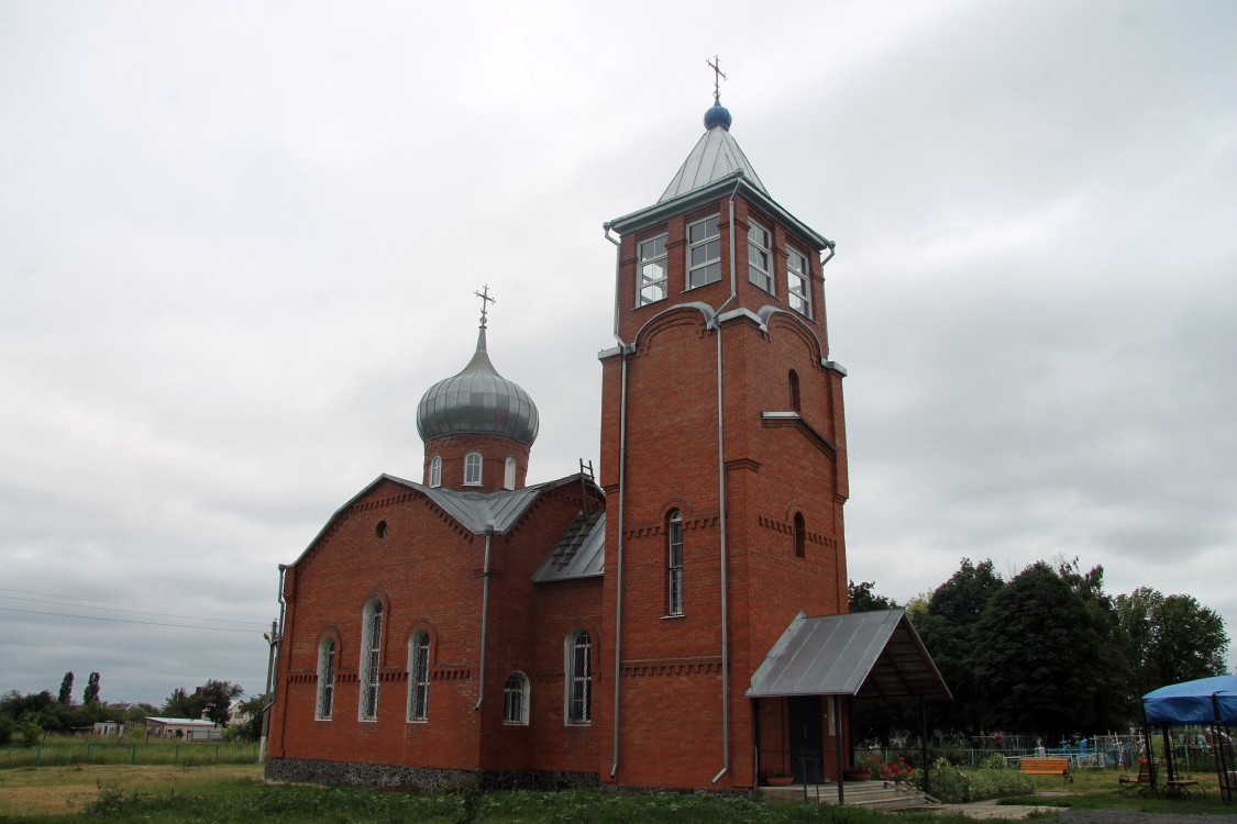 Церковь Иоанна Богослова, Петино (Хохольский район, Воронежская область). фасады