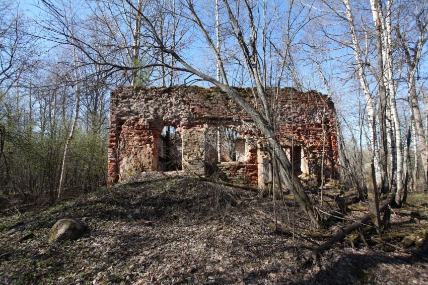 Спас-Березняки (Спасское на Березниках). Церковь Спаса Преображения. фасады, Здесь и был летний храм.