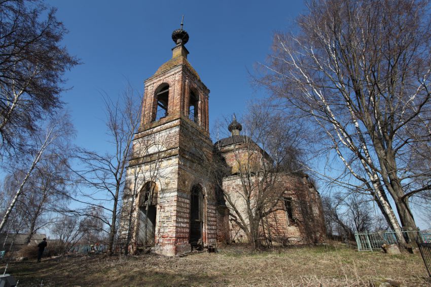 Никольское (Никольское в Корзле). Церковь Вознесения Господня. фасады