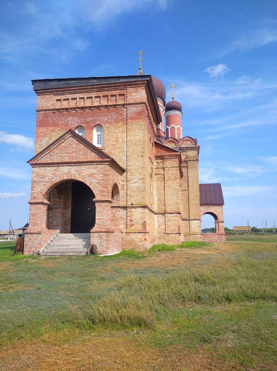 Церковь Николая Чудотворца, Поповка (Хвалынский район, Саратовская область). фасады