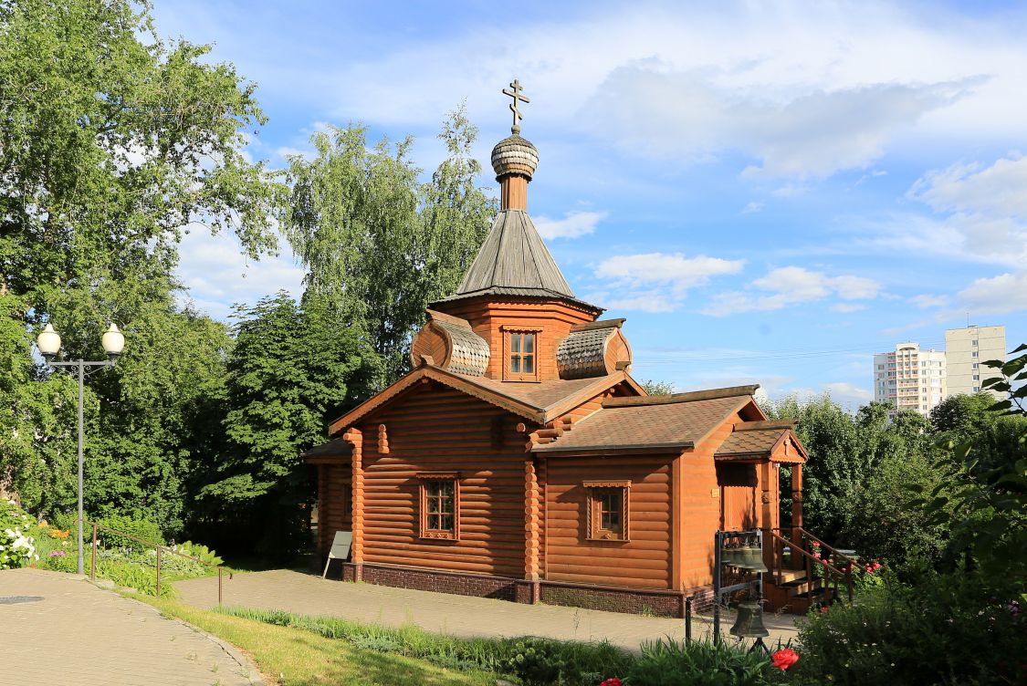 Церковь Петра, Алексия, Ионы, Филиппа, Ермогена, святителей Московских в Кунцеве, Можайский (Западный административный округ (ЗАО), г. Москва). фасады