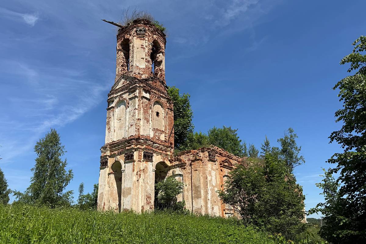 фасады. Церковь Казанской иконы Божией Матери, Федориха (Вышневолоцкий район и г. Вышний Волочёк, Тверская область)