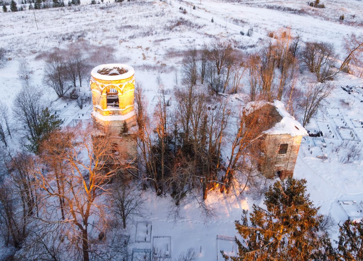 Церковь Николая Чудотворца, Лумба (Вологодский район, Вологодская область). общий вид в ландшафте