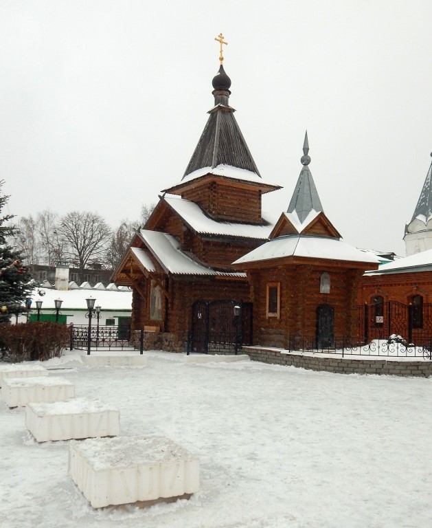 Муром. Троицкий женский монастырь. Часовня Петра и Февронии. фасады