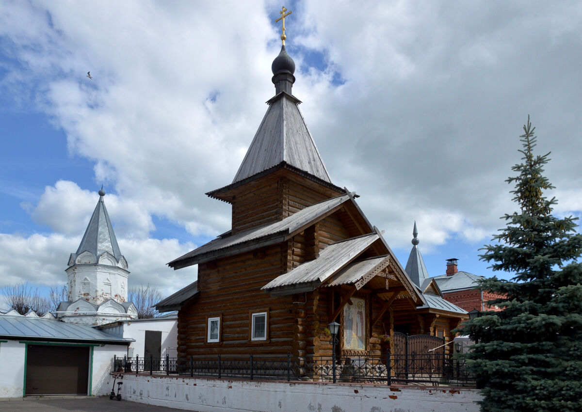 Троицкий женский монастырь. Часовня Петра и Февронии, Муром (Муромский район и г. Муром, Владимирская область). фасады