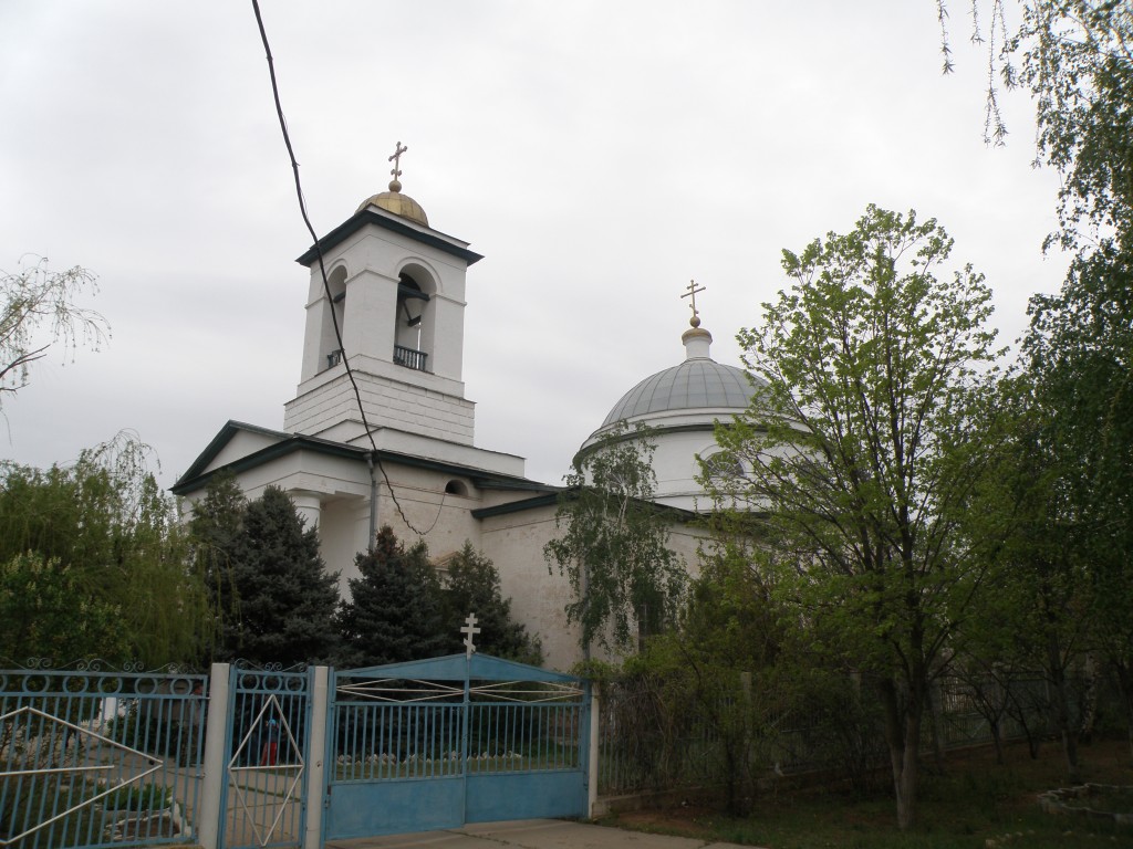 Енотаевка. Собор Троицы Живоначальной. фасады