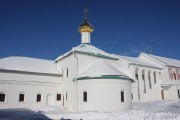 Воскресенский Новоиерусалимский монастырь. Церковь Трёх Святителей при больничном корпусе - Истра - Истринский городской округ и ЗАТО Восход - Московская область