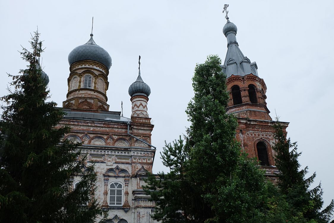 Церковь Покрова Пресвятой Богородицы, Карлинское (Ульяновск, город, Ульяновская область). архитектурные детали