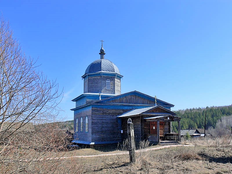 Церковь Михаила Архангела, Мордовский Канадей (Николаевский район, Ульяновская область). фасады