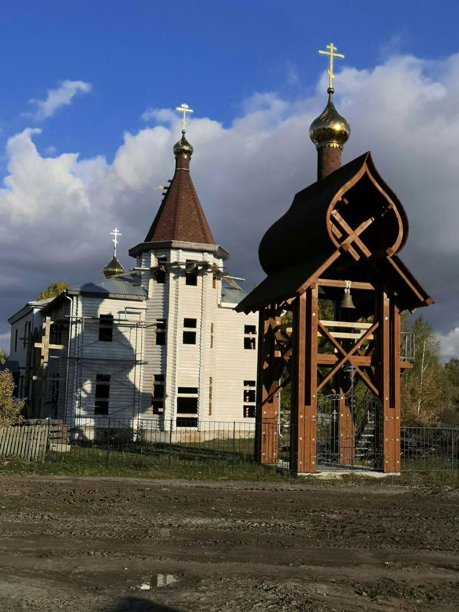 Артюшкино. Церковь Сергия Радонежского., общий вид в ландшафте. Церковь Сергия Радонежского, Артюшкино (Сенгилеевский район, Ульяновская область)