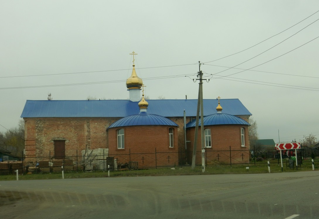 Церковь Параскевы Пятницы (Михаила Архангела), Тушна (Сенгилеевский район, Ульяновская область). фасады