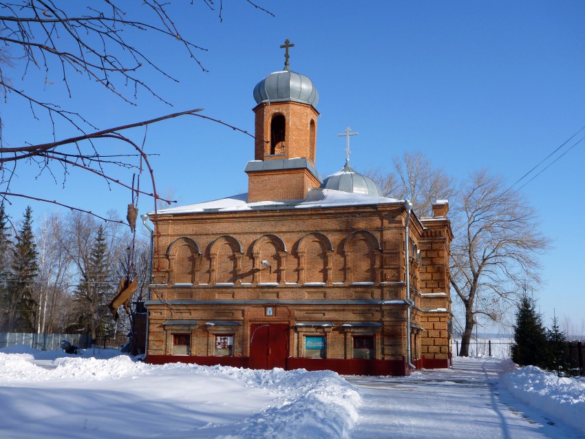 Сенгилей. Церковь Покрова Пресвятой Богородицы. фасады