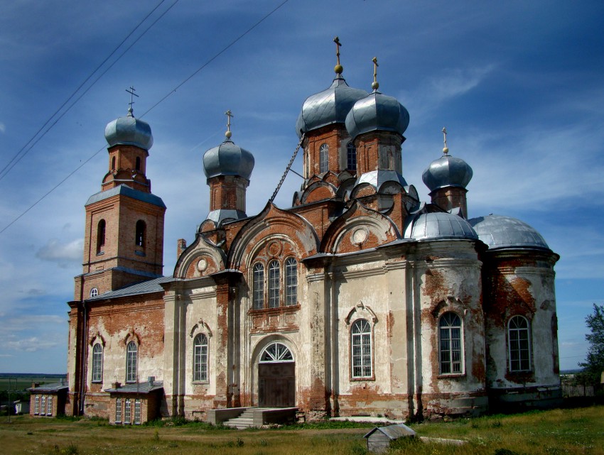 Церковь Покрова Пресвятой Богородицы, Большие Ключищи (Ульяновский район, Ульяновская область). фасады, Вид с юго-востока