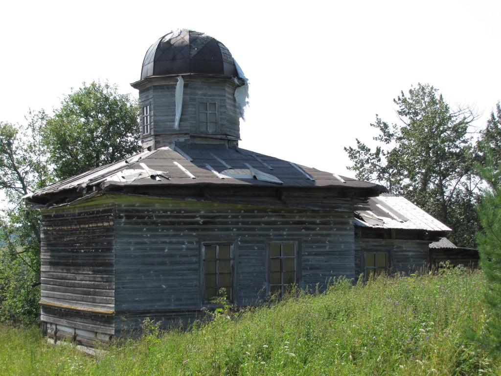 Писунинская (Кривые). Часовня Успения Пресвятой Богородицы. фасады