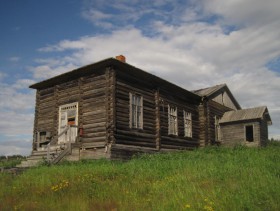 Петрова. Церковь Покрова Пресвятой Богородицы