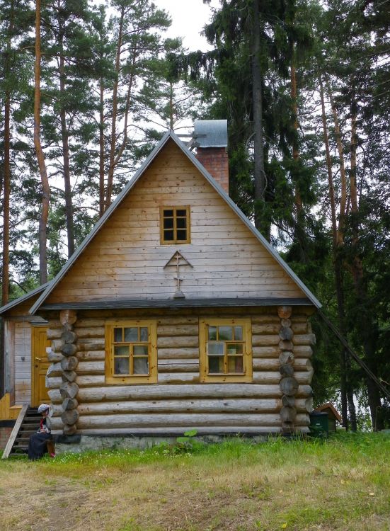 Валаамские острова. Спасо-Преображенский Валаамский монастырь. Смоленский скит. фасады, Избушка