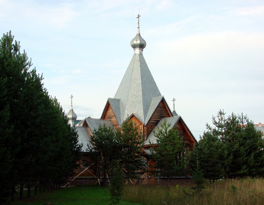 Юбилейный. Церковь Вассиана Тиксненского. общий вид в ландшафте
