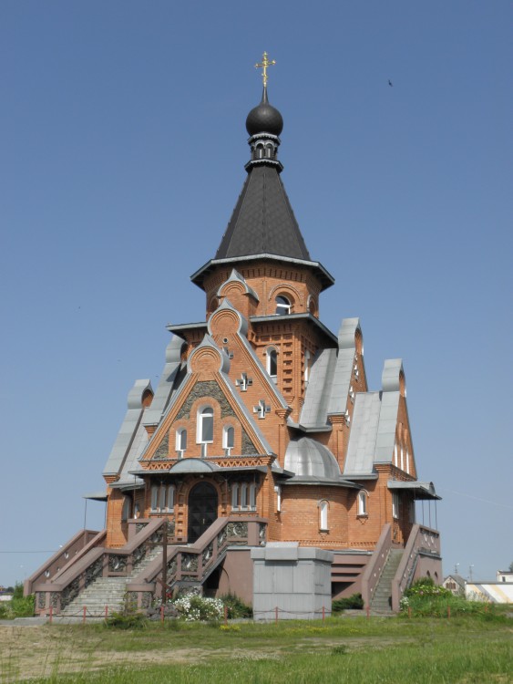 Церковь Рождества Христова, Новоселье (Минский район, Беларусь, Минская область). общий вид в ландшафте