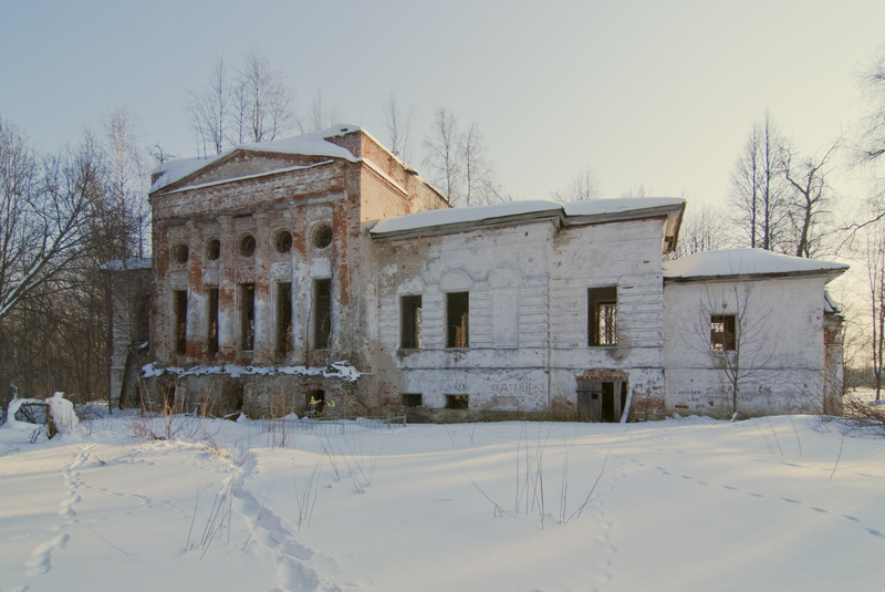 Николо-Раменье. Церковь Иоанна Богослова. общий вид в ландшафте